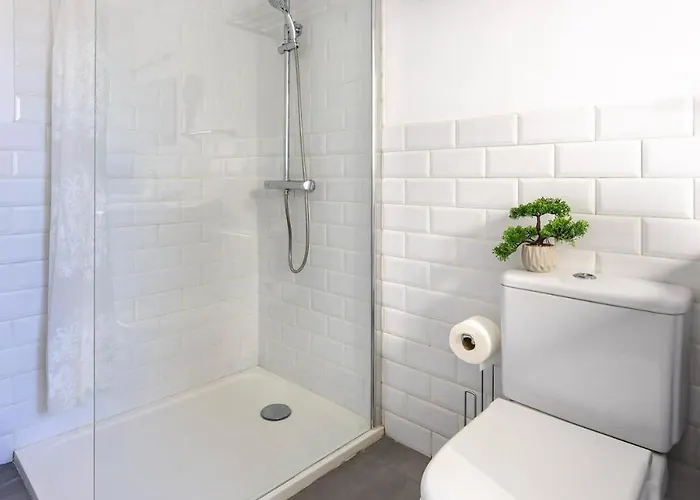 Puerto Rico Oasis Poolside & Beautiful Sea Views *